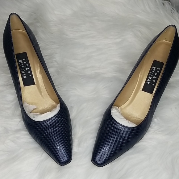 ladies navy heels
